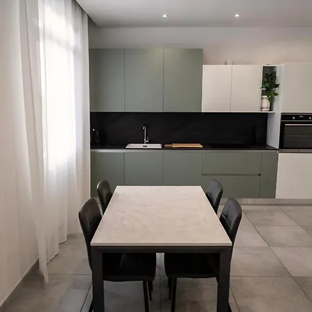 아파트 Housmart Fiesso 9 *