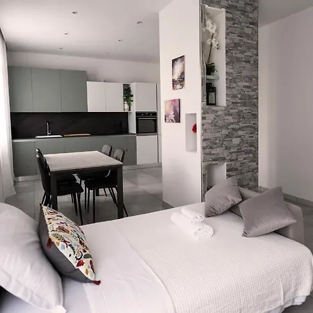 Housmart Fiesso 9 Castenaso