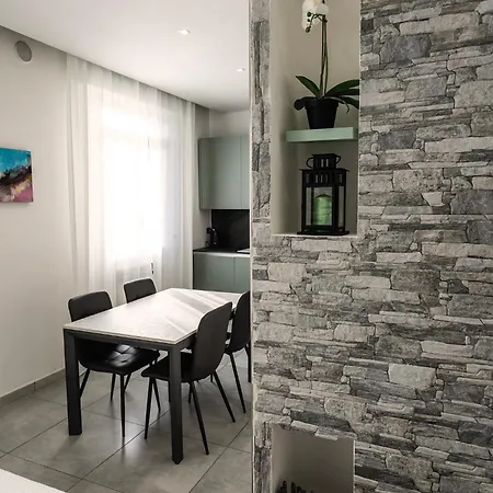 Housmart Fiesso 9 * Castenaso